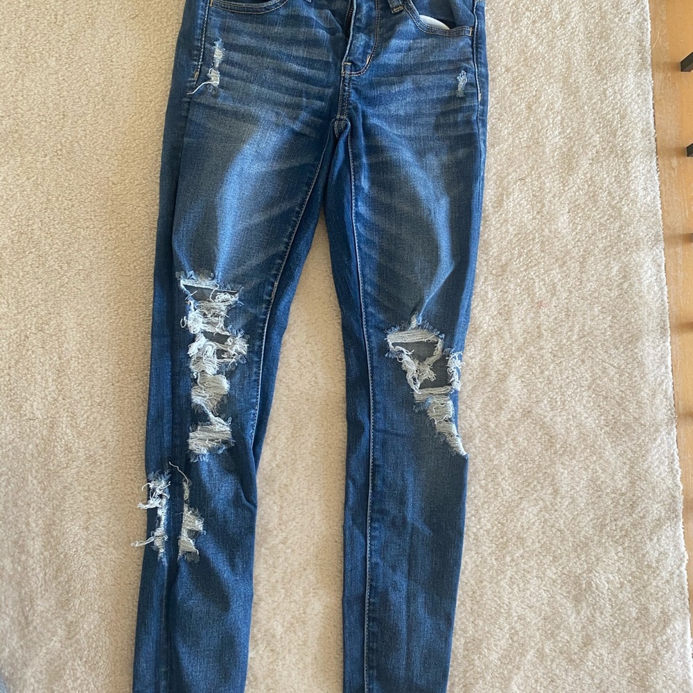 American eagle ripped jeans never worn